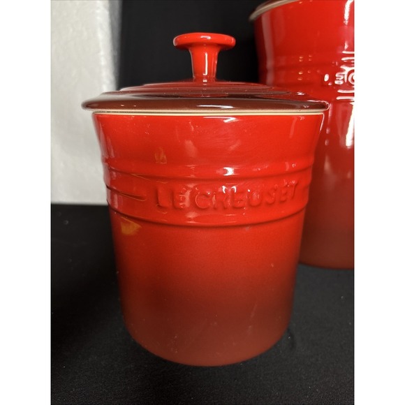 Le Creuset CERISE Red Stoneware 3-Canister Storage Jar Set with Lids #1029 - Picture 2 of 13